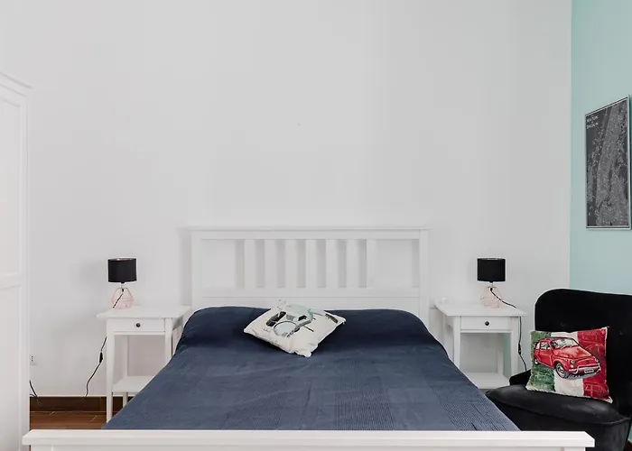 Scarfoglio Apartment, 4 Persone, 2 Camere, Balcone, Wi-fi, Stazione Tiburtina רומא