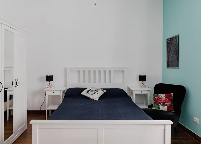 Scarfoglio Apartment, 4 Persone, 2 Camere, Balcone, Wi-fi, Stazione Tiburtina