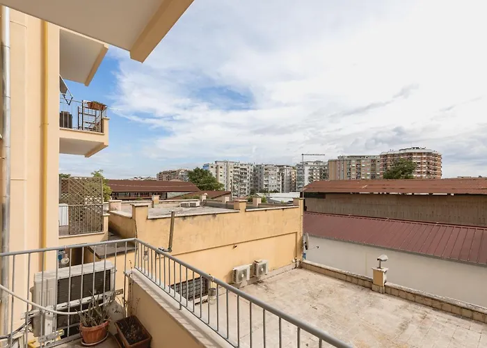 דירה Scarfoglio Apartment, 4 Persone, 2 Camere, Balcone, Wi-fi, Stazione Tiburtina רומא